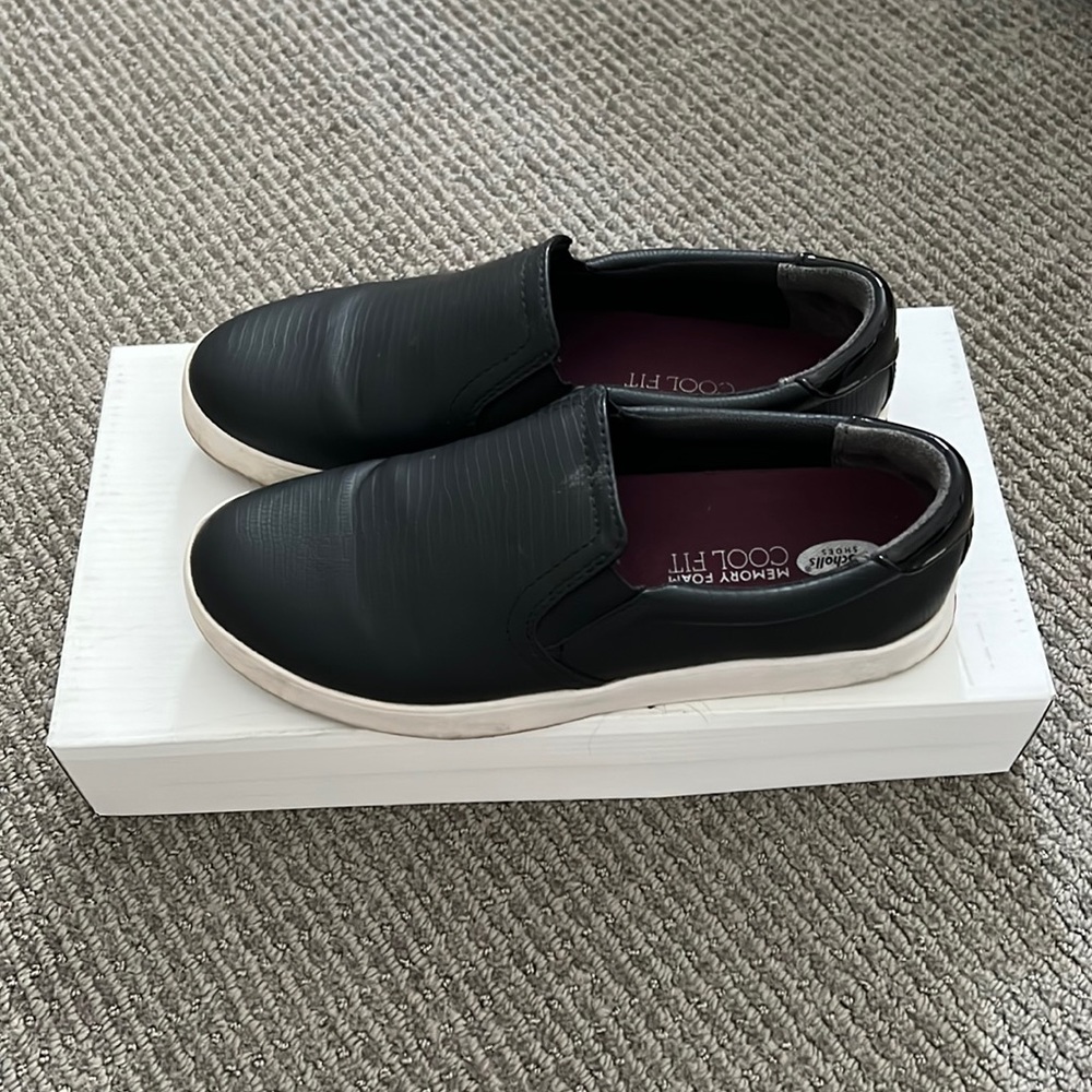 Dr Scholl’s memory foam cool fit black slip on sneakers size 6.5